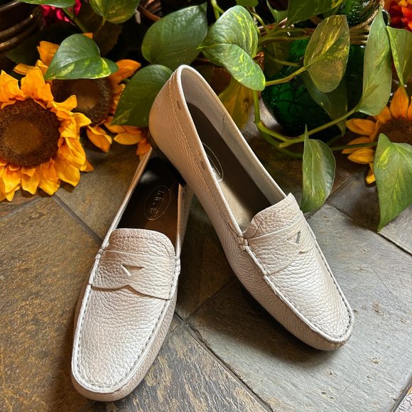 Talbots Brazilian Leather Penny Loafer in Silver- NEW - Picture 3 of 16